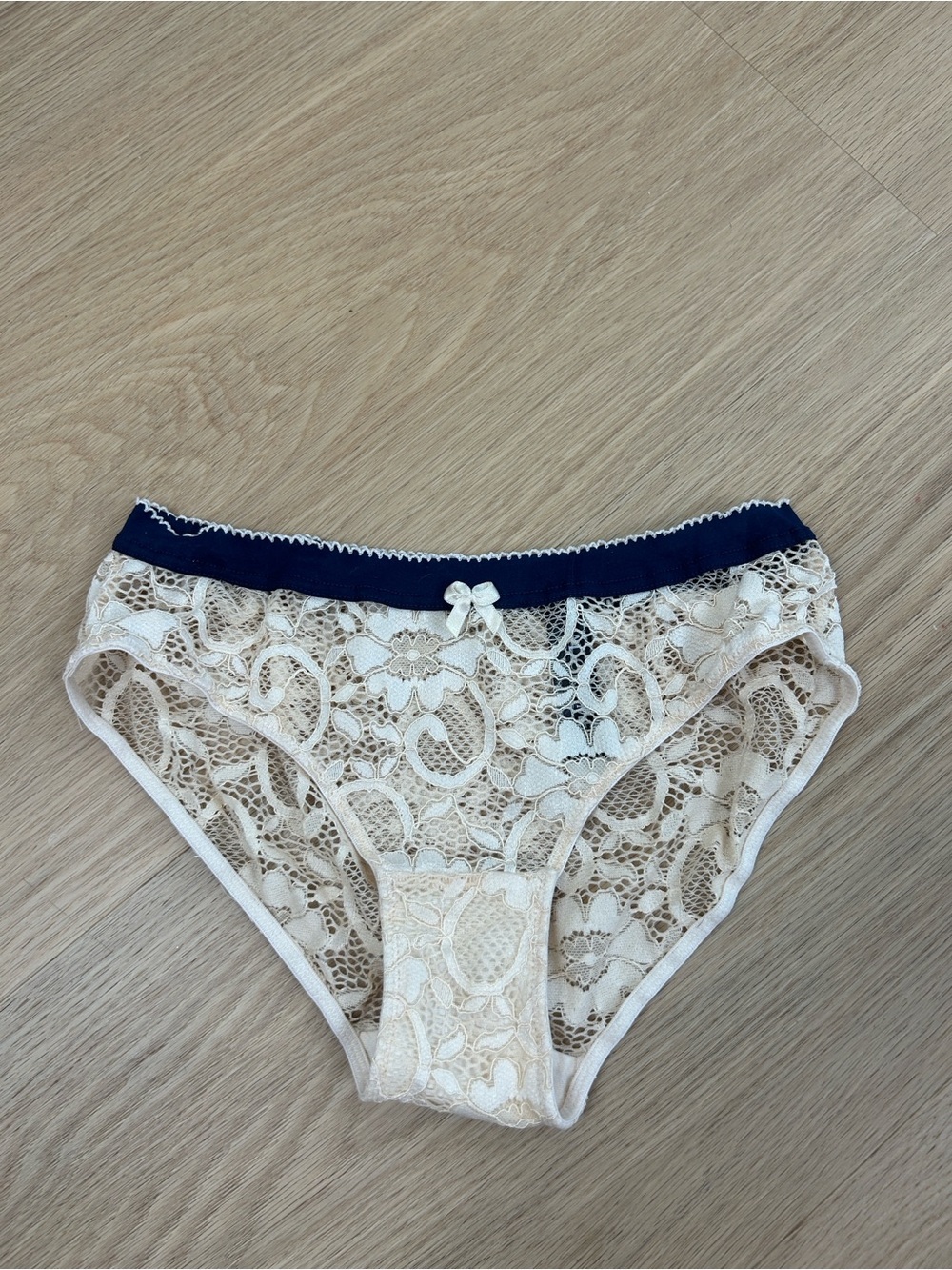 Adore Me Lace Panty XS